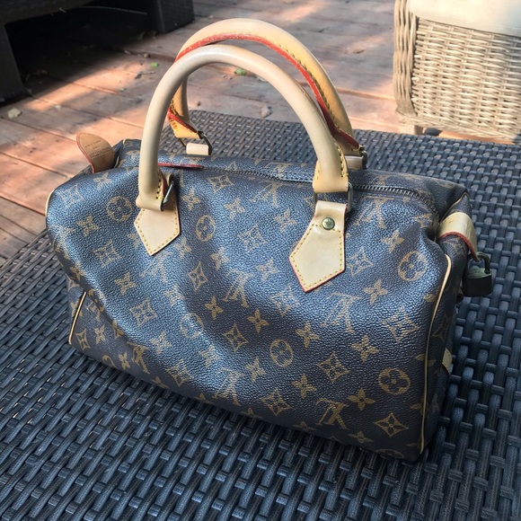 Purse - Picture 3 of 13